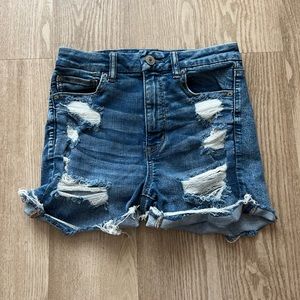 American Eagle Curvy Hi-Rise Shortie Denim Jean Shorts Size 6 Ripped